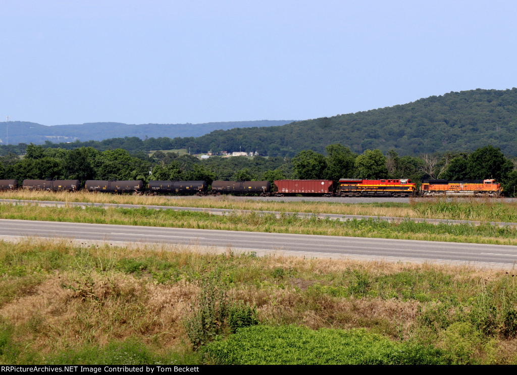 Skirting the Boston Mountain